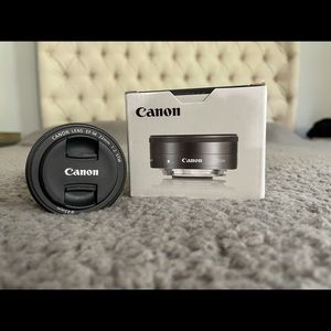 Canon EF-M 22mm f2 STM Compact System Lens